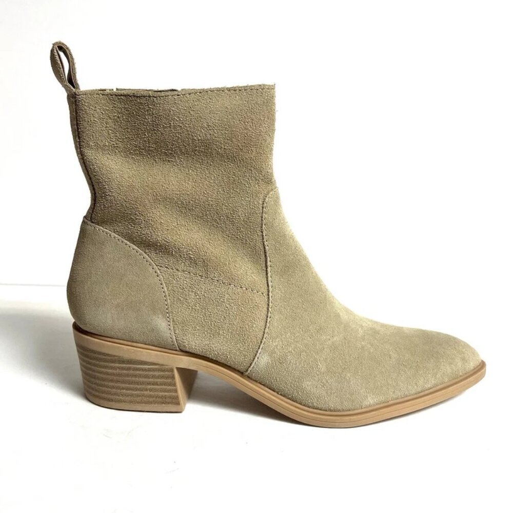 Dolce Vita Women’s Bryson Taupe Suede Ankle Boots Size 10 Wide